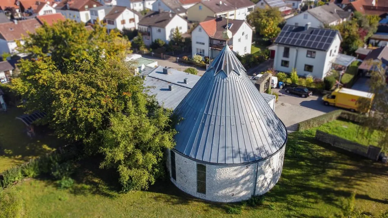 Apartment Dreamcation - Ehemaliges Pfarrhaus, 3D-Tour, 4 Sz, Terrasse, Bbq, Kueche, Garten, 140Qm Kelheim Germany