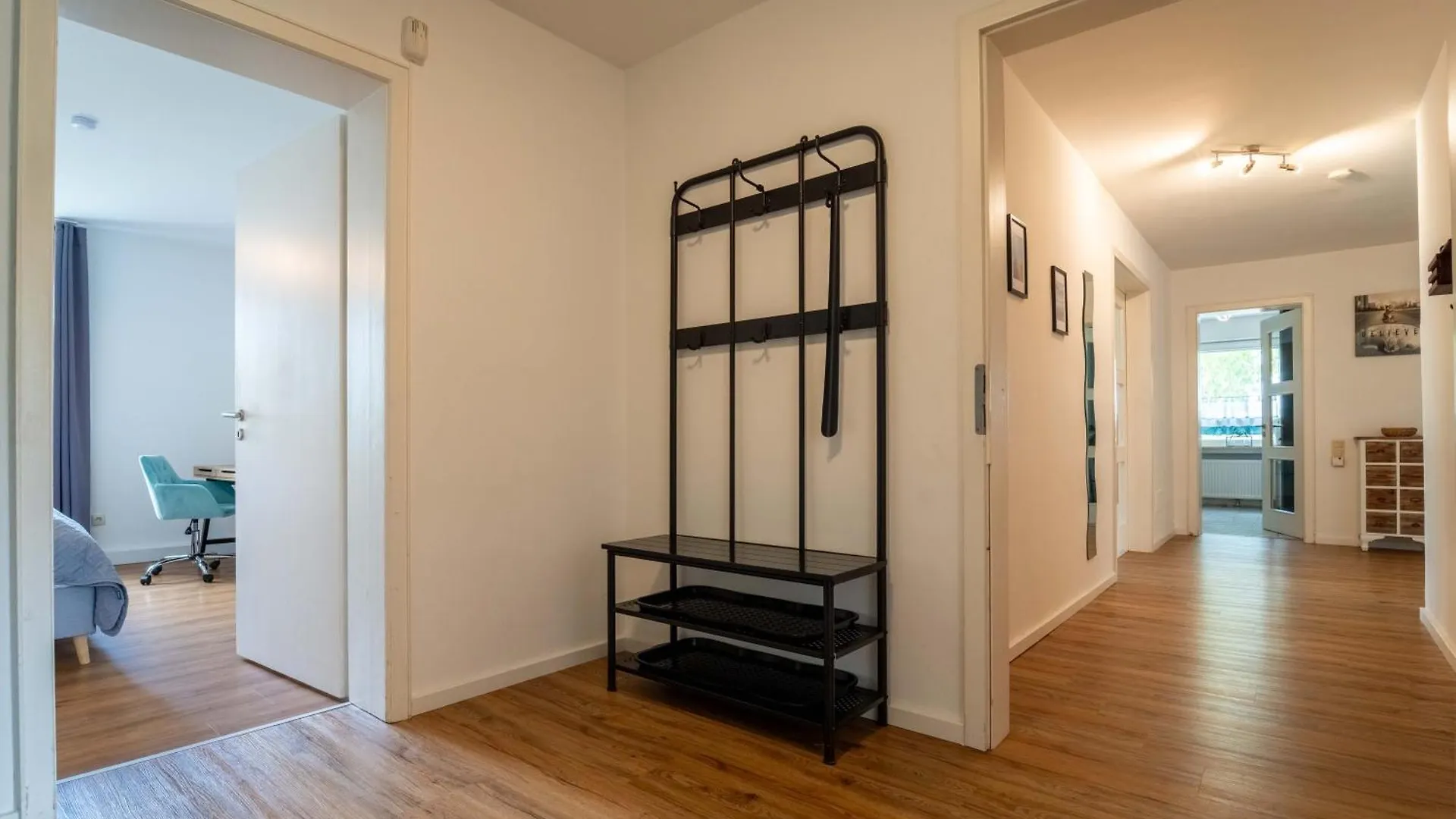 Apartment Dreamcation - Ehemaliges Pfarrhaus, 3D-Tour, 4 Sz, Terrasse, Bbq, Kueche, Garten, 140Qm Kelheim