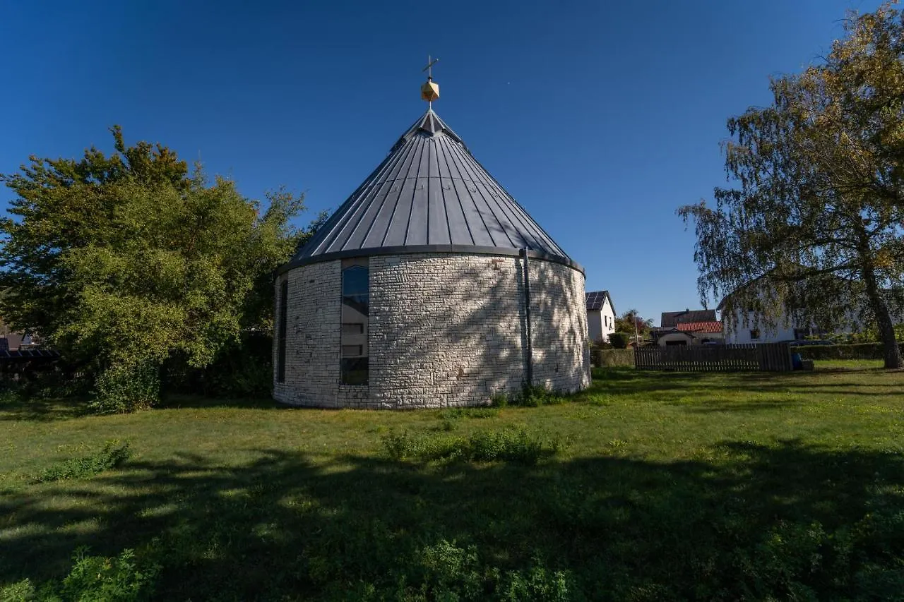 Dreamcation - Ehemaliges Pfarrhaus, 3D-Tour, 4 Sz, Terrasse, Bbq, Kueche, Garten, 140Qm Kelheim Apartment